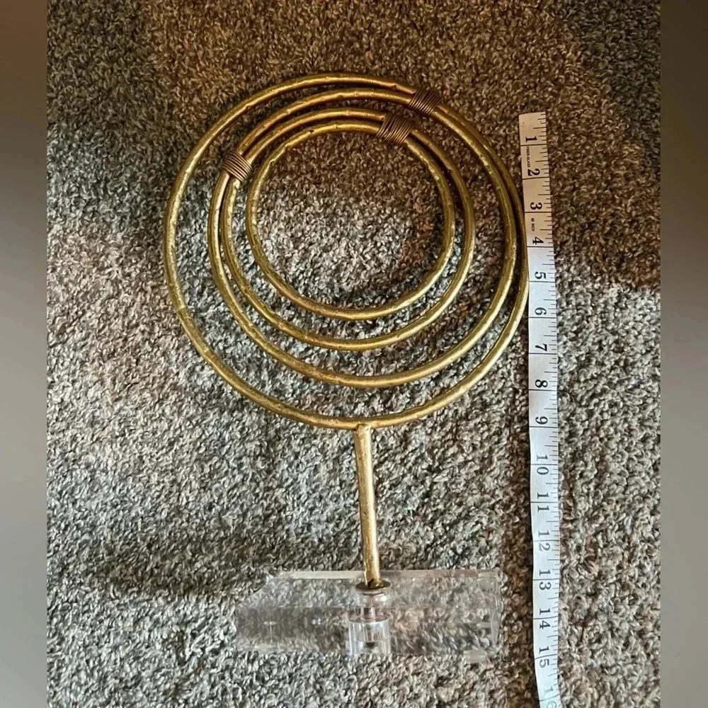 DECORATIVE ABSTRACT METAL ROSE GOLD SPEAR SCULPTURE - Picture 6 of 10